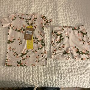 NWT Angel Dear Bamboo Magnolia Floral Short Sleeve and Shorts Pajama Set Size 2T